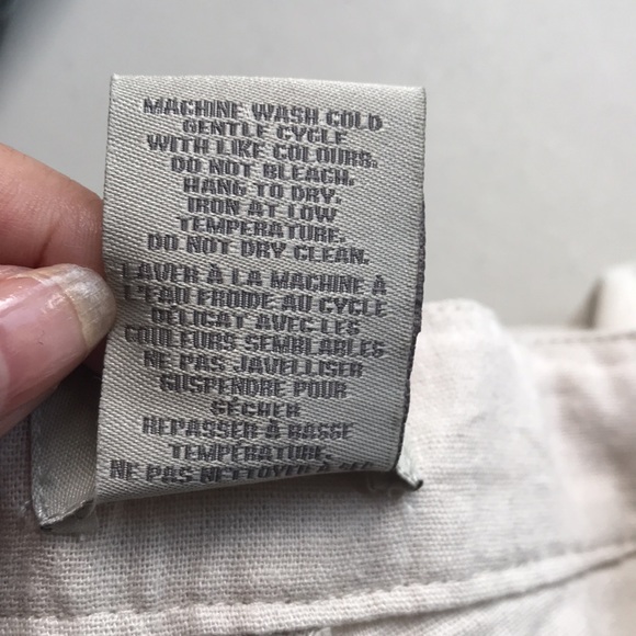 Charlie Paige tan linen blend capris pants size Medium - Picture 10 of 10